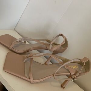 Nude Strap SquareToe Heel